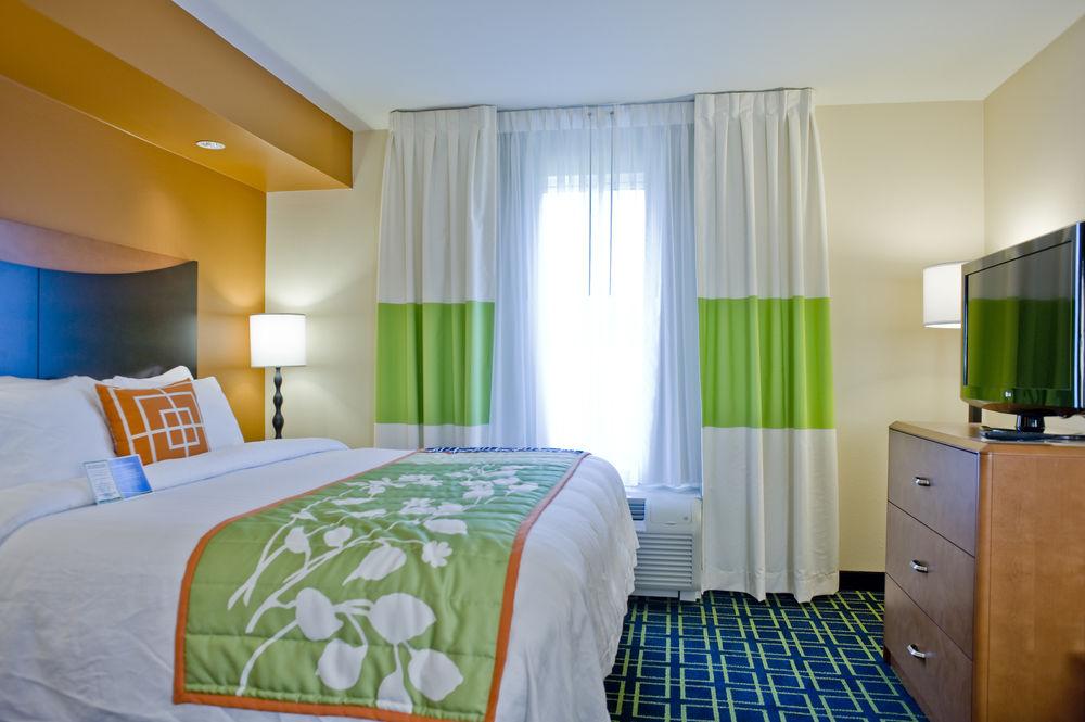 Fairfield Inn & Suites Columbus Bagian luar foto