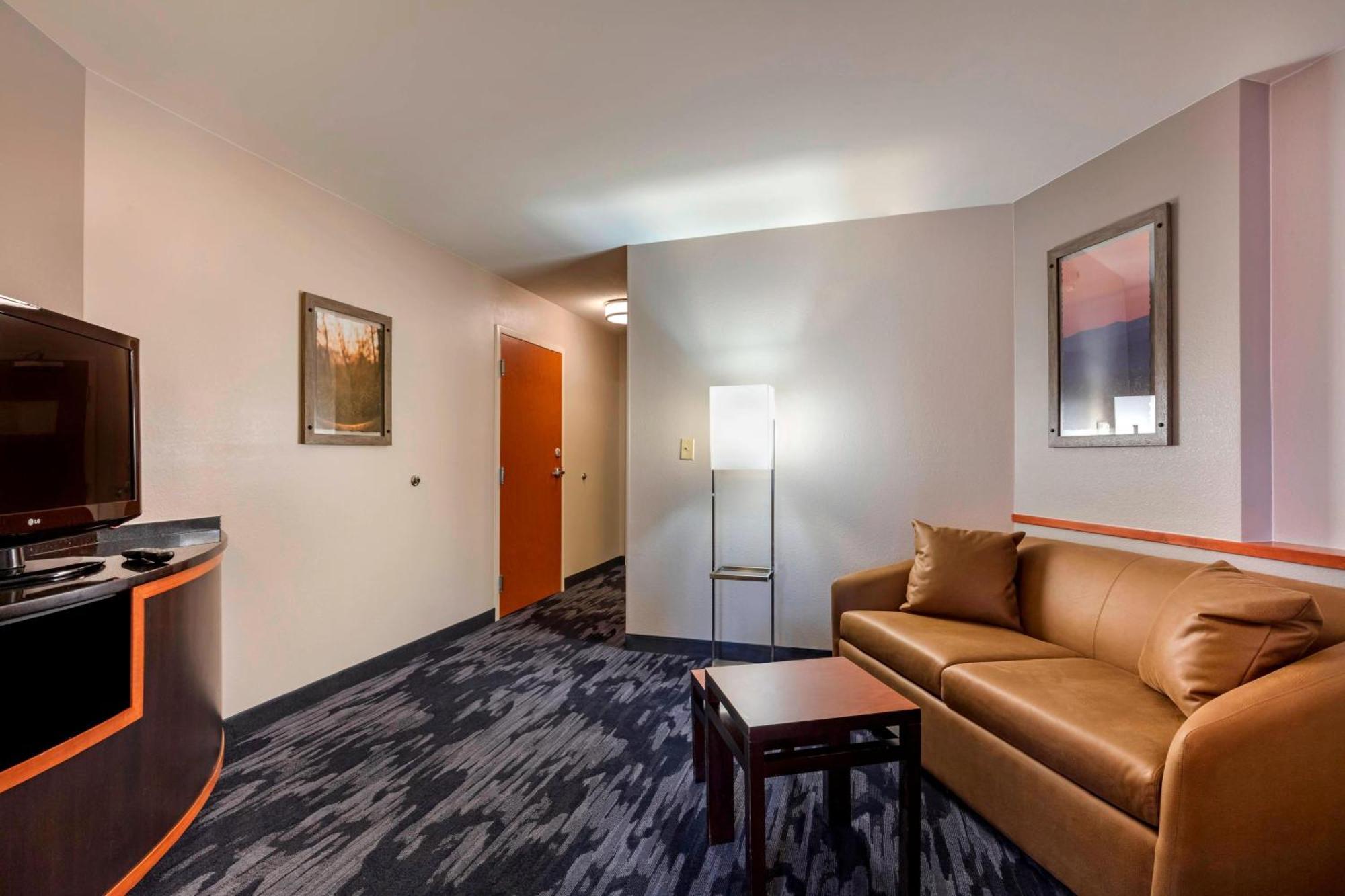 Fairfield Inn & Suites Columbus Bagian luar foto