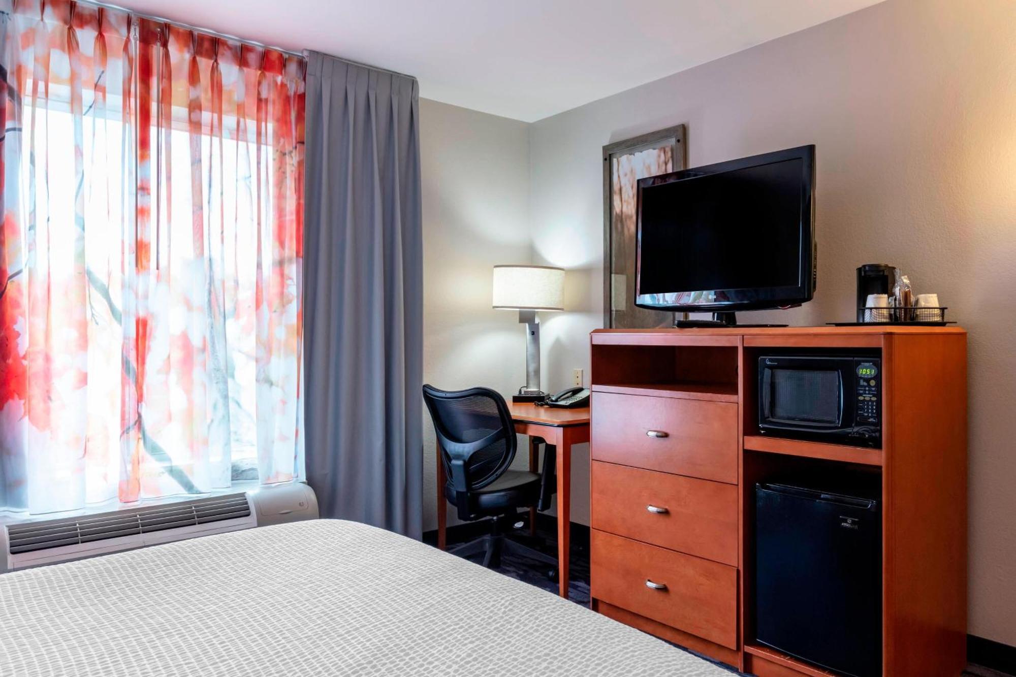 Fairfield Inn & Suites Columbus Bagian luar foto