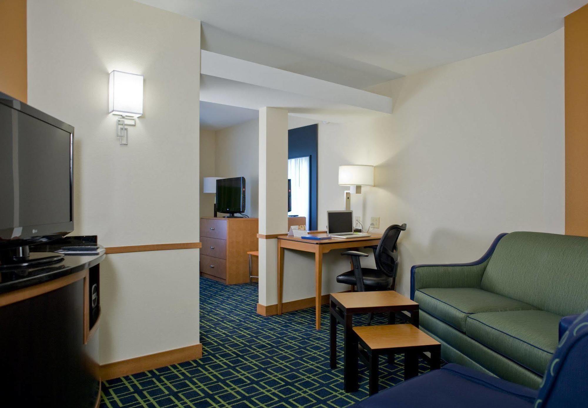Fairfield Inn & Suites Columbus Ruang foto