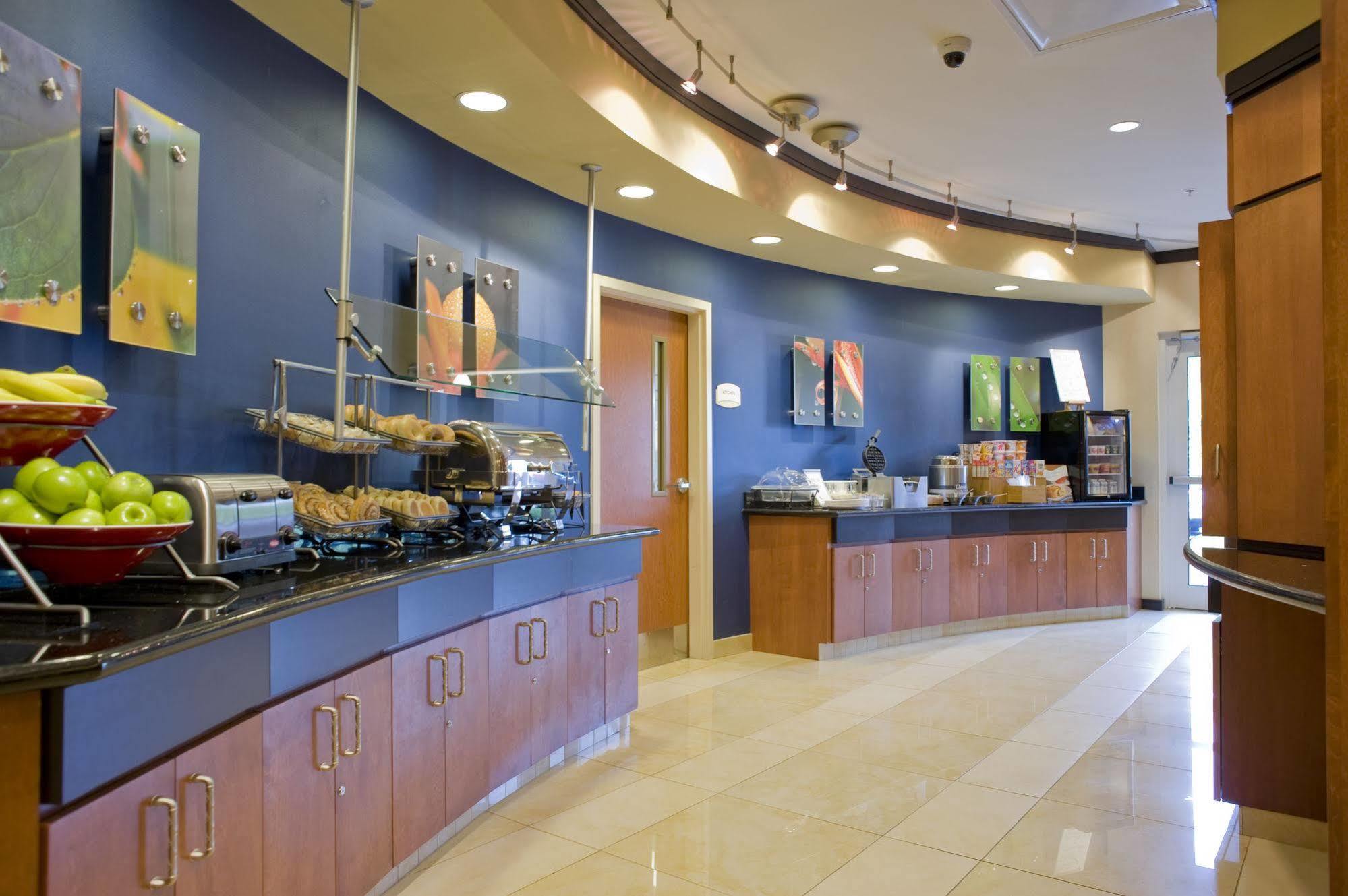 Fairfield Inn & Suites Columbus Bagian luar foto