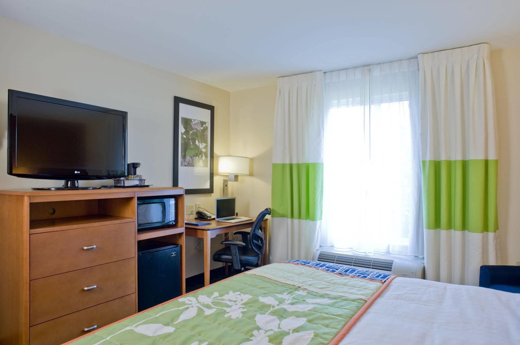 Fairfield Inn & Suites Columbus Bagian luar foto